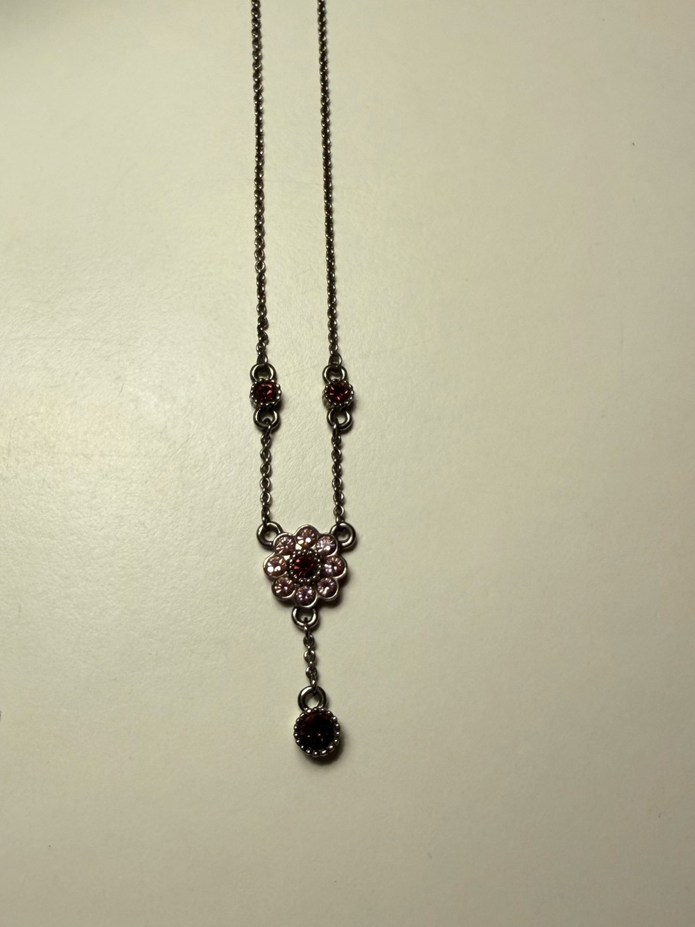 ▪️ Delicate Light & Dark Purple Flower Pendant Necklace • Women's Jewelry - Picture 2 of 6